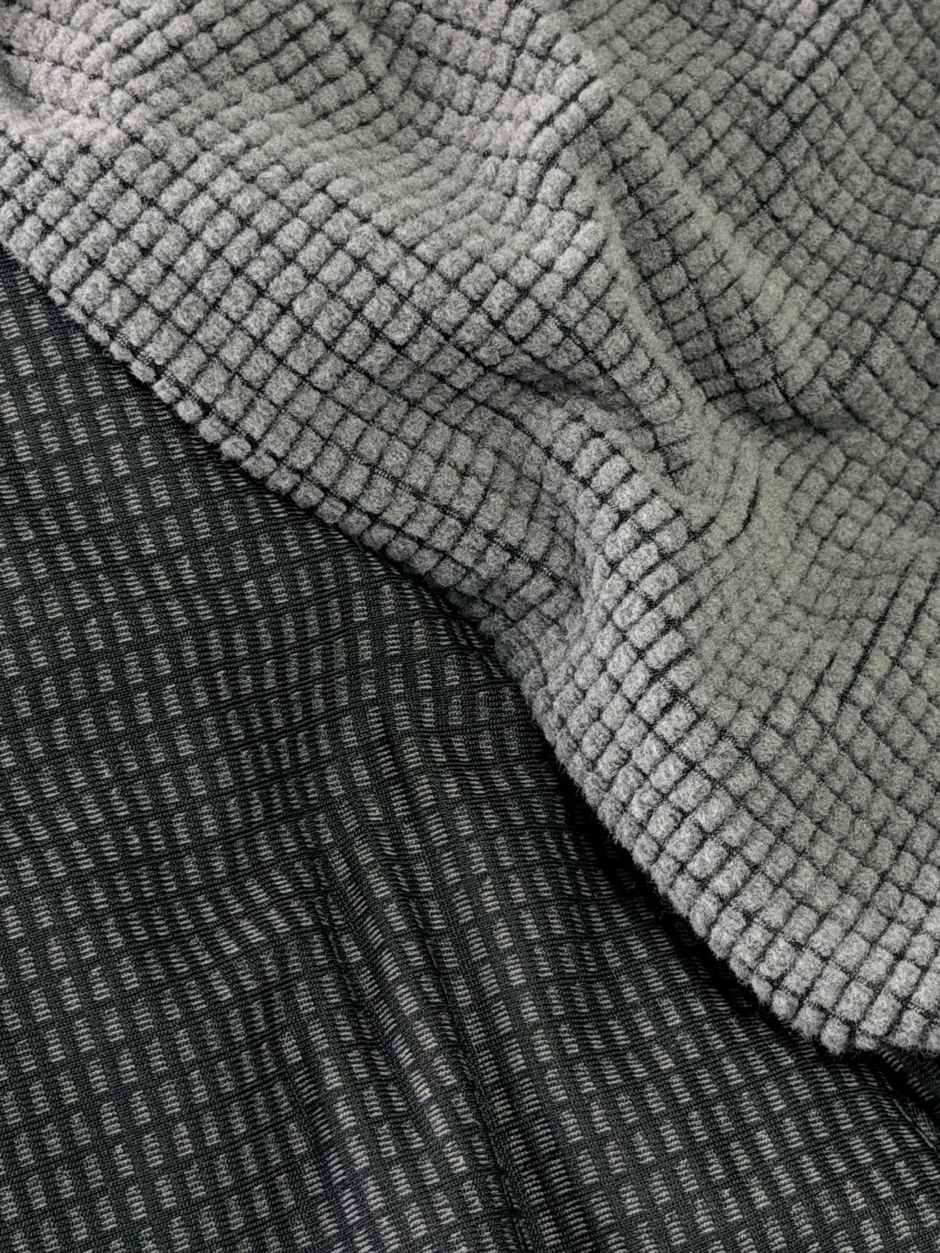 Graphene Polyester Grid Fleece